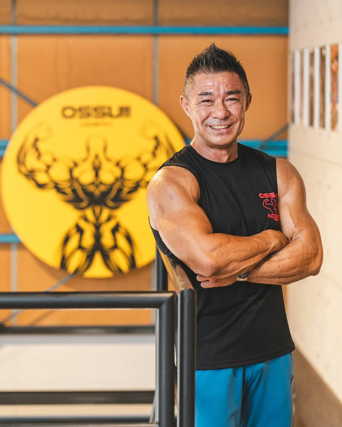 🔥💪 みなさん、筋肉の準備はいいですか？ トレーニングジムで...