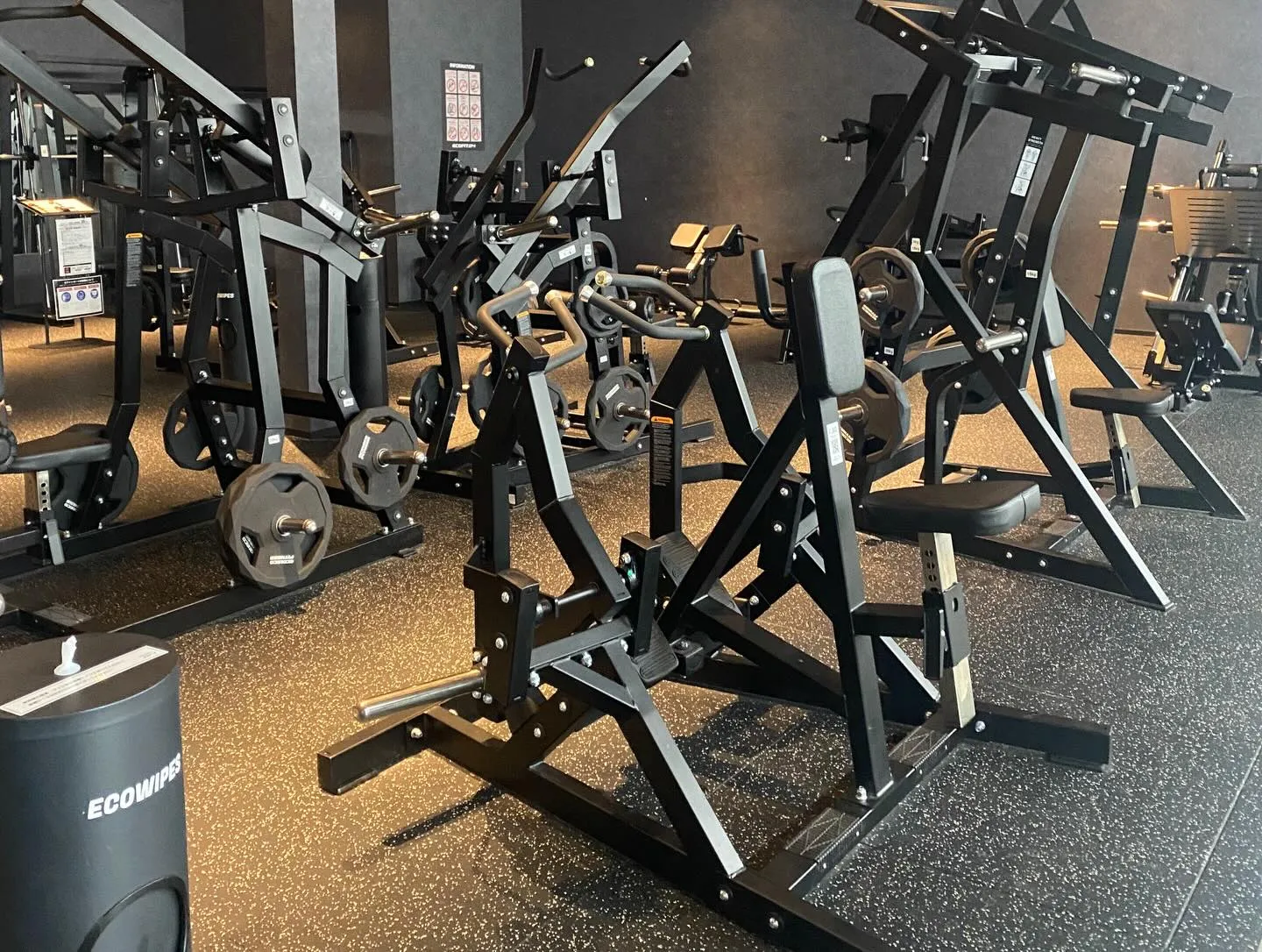 今日は愛知県春日井市にあるフィットネスジムで出張パーソナルト...